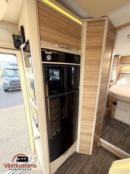 Adria Matrix M 670 SC / 4400 kg / AC Bodel 10 of 25