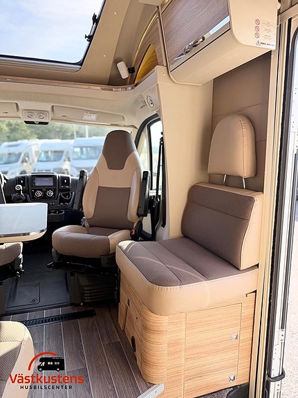 Adria Matrix M 670 SC / 4400 kg / AC Bodel 18 of 25