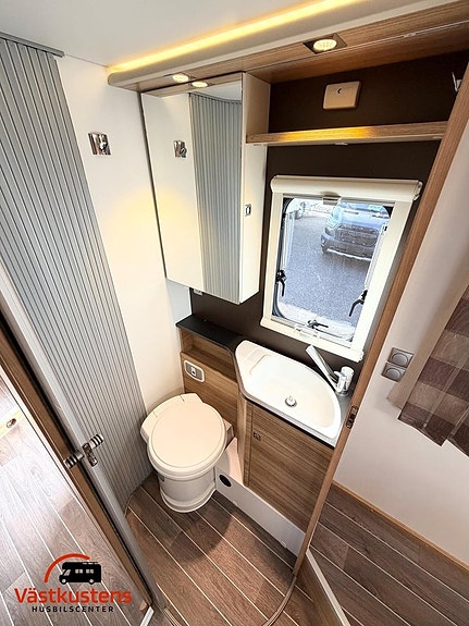 Adria Matrix M 670 SC / 4400 kg / AC Bodel 15 of 25