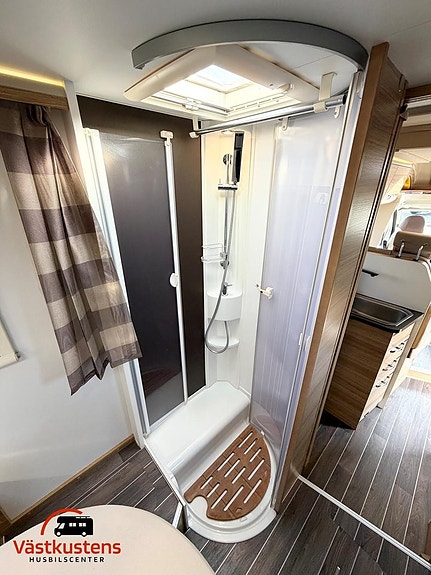 Adria Matrix M 670 SC / 4400 kg / AC Bodel 14 of 25