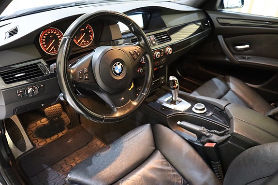 BMW 530i 17 of 28