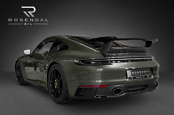 Porsche 911 Carrera 4 GTS 3 of 17
