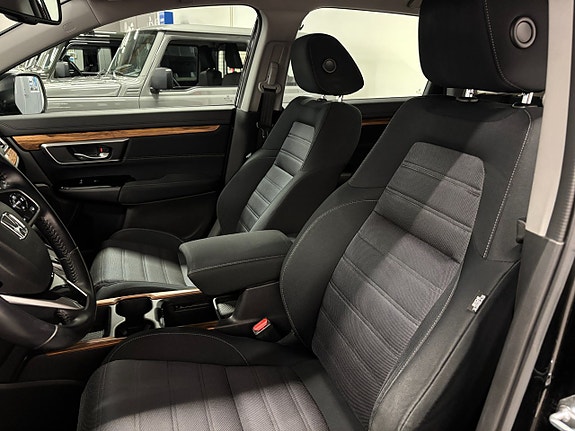 Honda CR-V 5 of 15