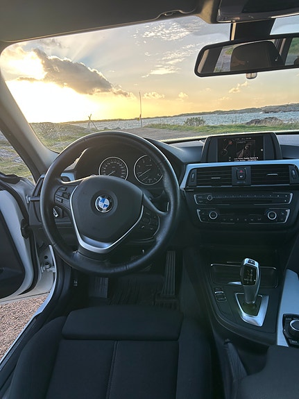 BMW 320d 6 of 6
