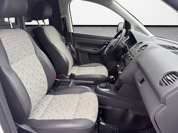 Volkswagen Caddy 13 of 13