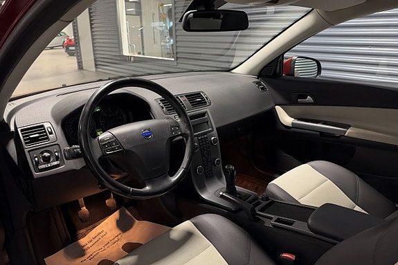 Volvo C30 7 of 16
