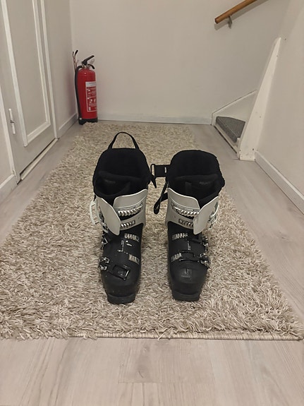 Product image 1 of 4