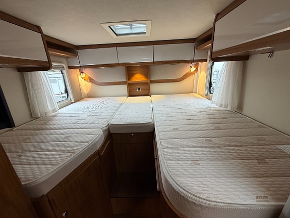 Hymer T 678 CL 60 Edition! Långbädd! Får köras på B-kort! 12V Fläkt! Låga mil! Stort garage! 9 of 21