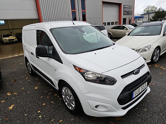 Ford Transit Connect 4 of 12