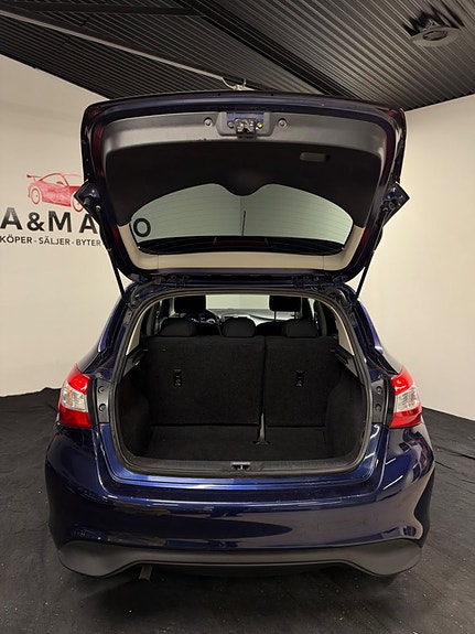 Nissan Pulsar 8 of 20