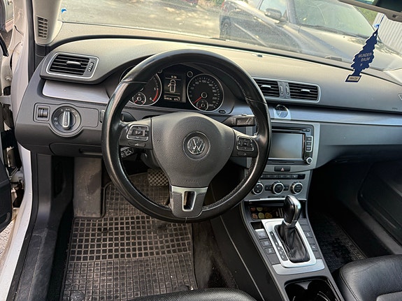 Volkswagen Passat 5 of 7