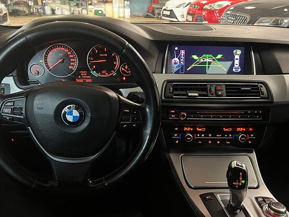 BMW 525d 9 of 12