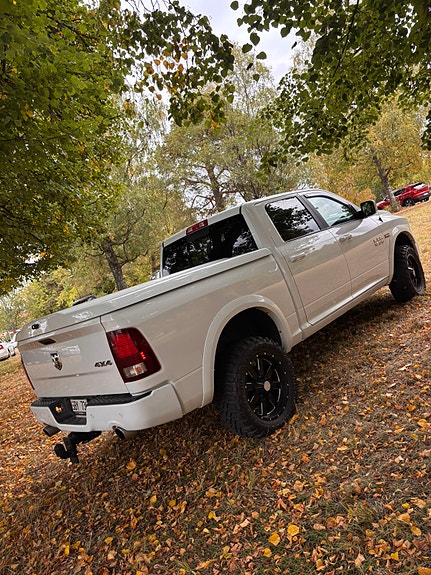 Dodge RAM 1500 5 of 8