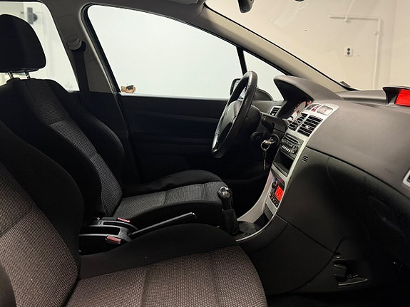 Peugeot 307 11 of 13