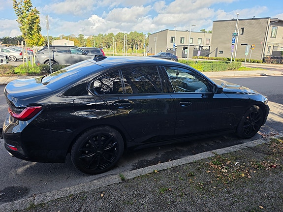 BMW 320d 10 of 19