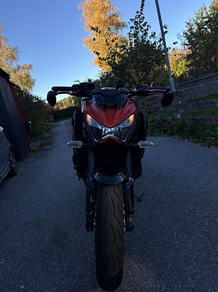 Kawasaki Z800 2 of 13
