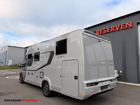 Adria MATRIX SUPREME 670 DL - Fiat MultiJet3 180HP (131 kW) HD 44H 3 of 23