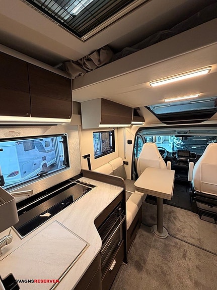 Adria MATRIX SUPREME 670 DL - Fiat MultiJet3 180HP (131 kW) HD 44H 14 of 23