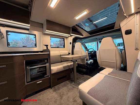 Adria MATRIX SUPREME 670 DL - Fiat MultiJet3 180HP (131 kW) HD 44H 10 of 23