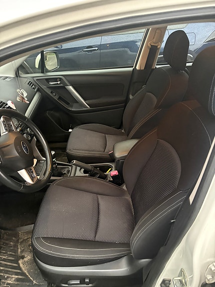 Subaru Forester 5 of 8