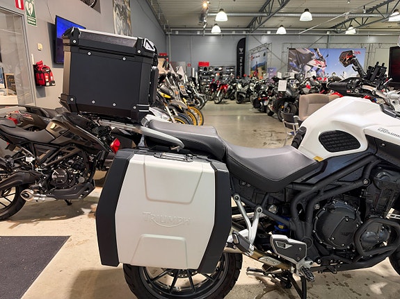 Triumph Tiger 1200 Explorer 11 of 15