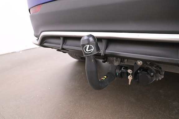 Lexus NX450h+ 26 of 27