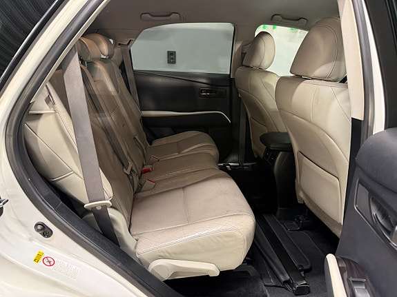 Lexus RX450h 12 of 25
