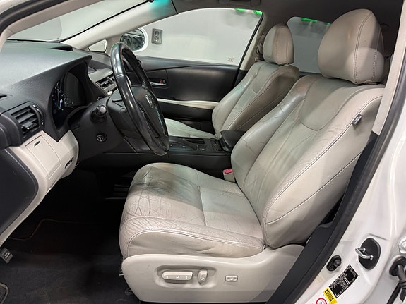 Lexus RX450h 9 of 25