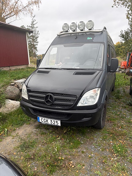 Mercedes-Benz Sprinter 311 2 of 11