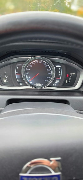 Volvo XC60 7 of 8