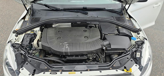 Volvo XC60 8 of 8