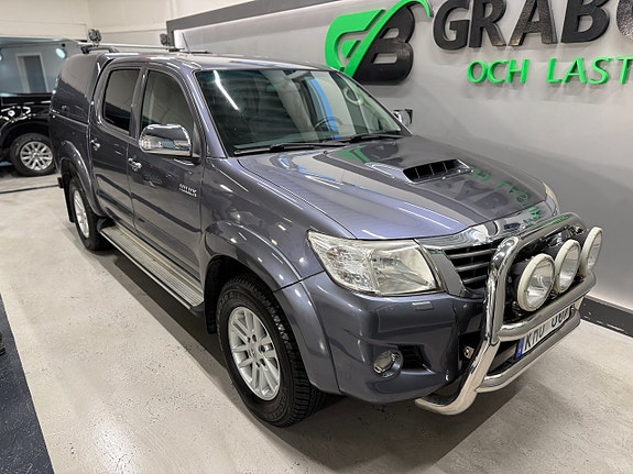 TOYOTA HILUX DOUBLE CABINE 3.0 D-4D 4X4 BVM 171 ch - CAMÉRA - ATTELAGE - 209000 km