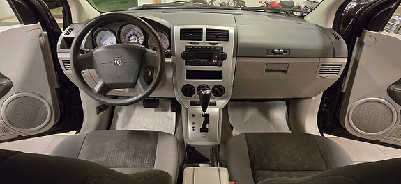 Dodge Caliber 12 of 14