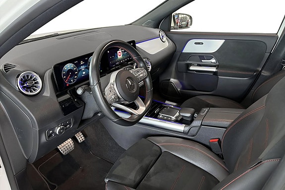 Mercedes-Benz GLA 250 e 7 of 12