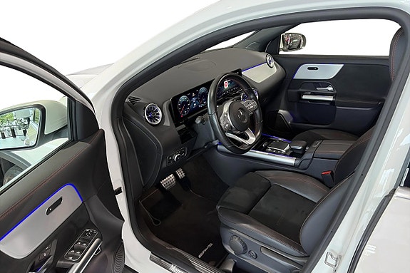 Mercedes-Benz GLA 250 e 11 of 12