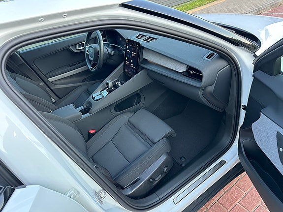 Polestar 2 15 of 29