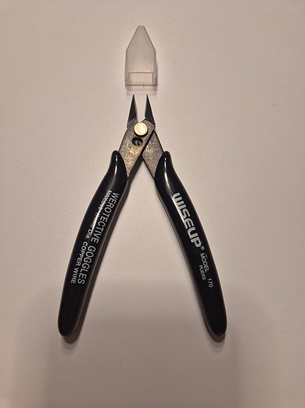 Product image 1 of 3