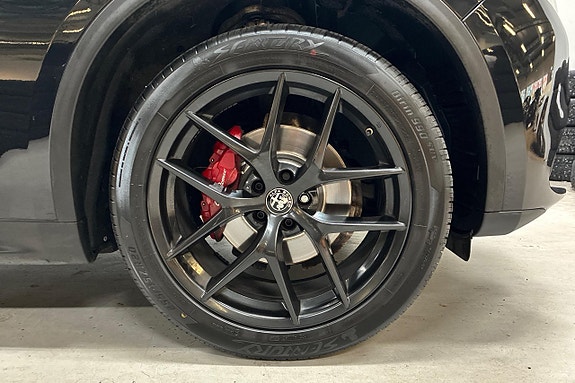 Alfa Romeo Stelvio 11 of 29