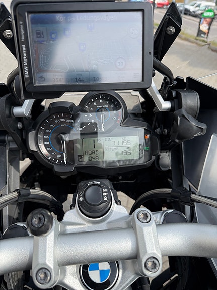 BMW R 1200 GS ADVENTURE Triple Black- lågt chassi 7 of 10