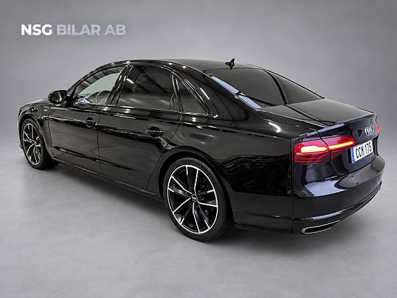 Audi A8 2 of 21
