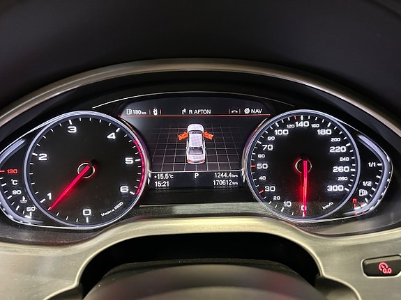 Audi A8 19 of 21