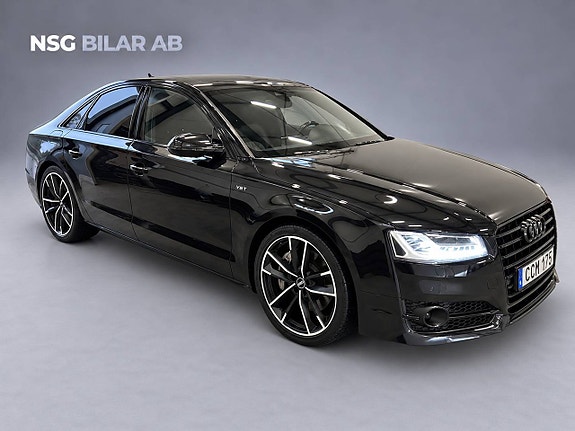 Audi A8 5 of 21