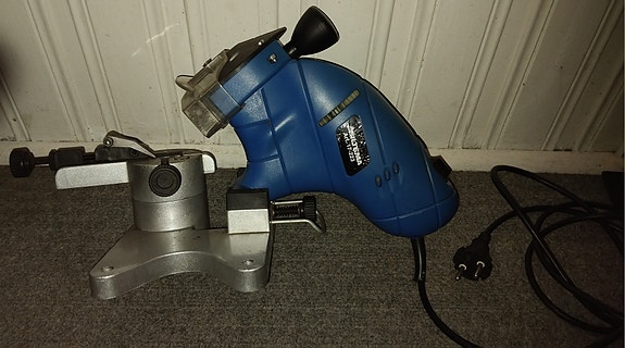 Product image 1 of 3