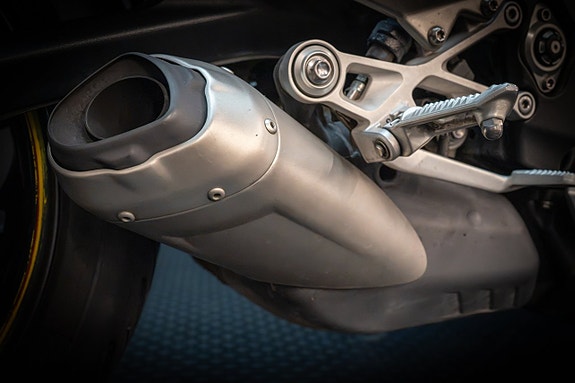 Triumph Street Triple R 13 of 19