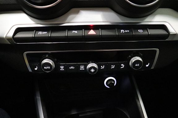 Audi Q2 24 of 25