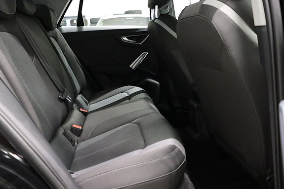 Audi Q2 10 of 25