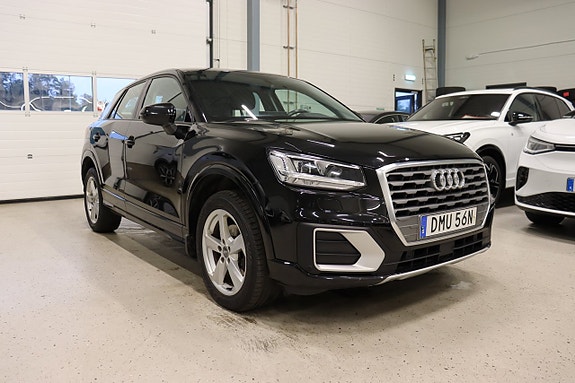 Audi Q2 2 of 25
