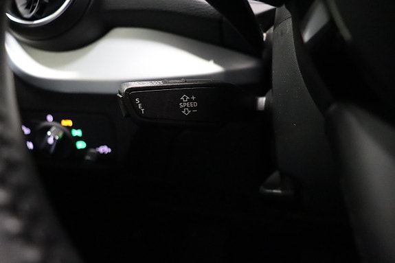 Audi Q2 16 of 25