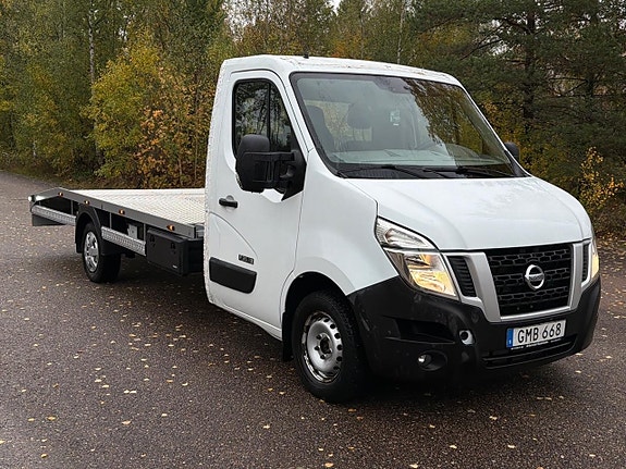 Nissan NV400 20 of 30