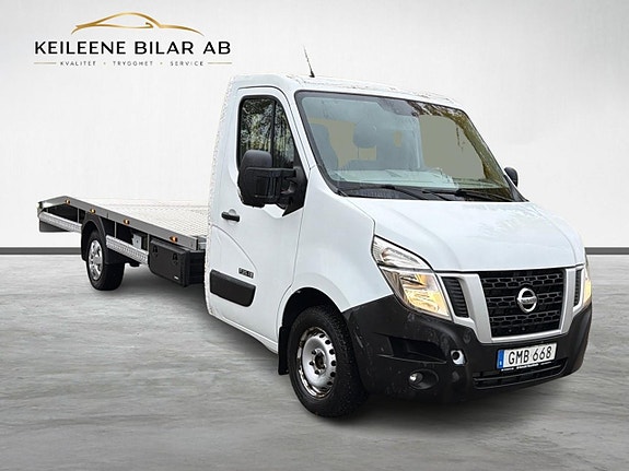 Nissan NV400 4 of 30